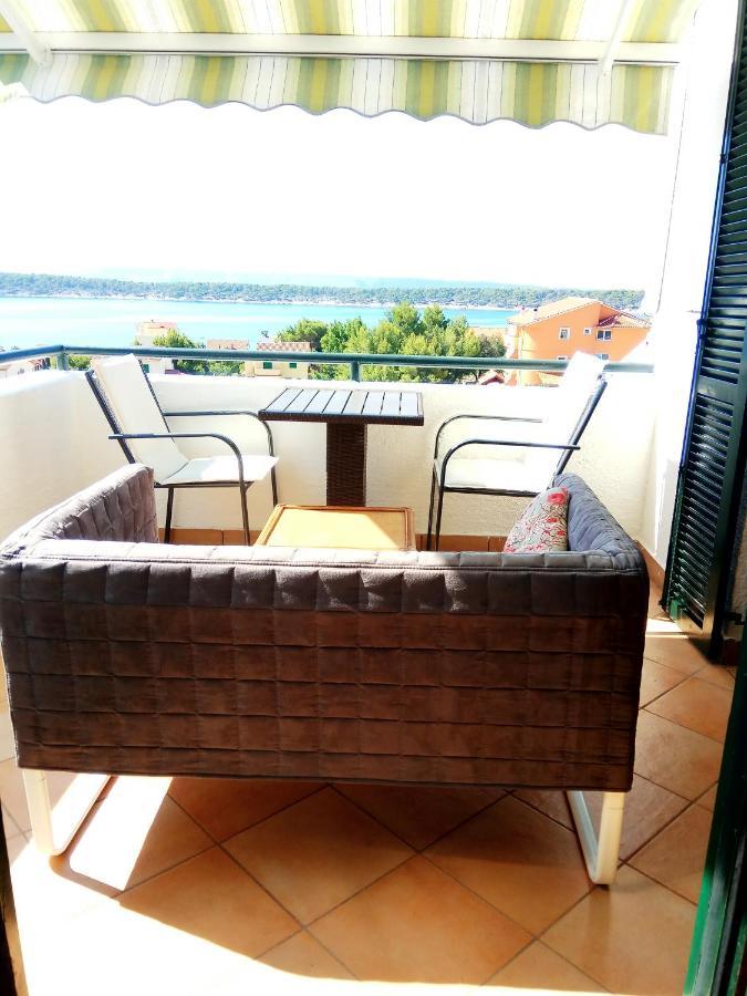 Barbat na Rabu Apartment Apoksiomen מראה חיצוני תמונה