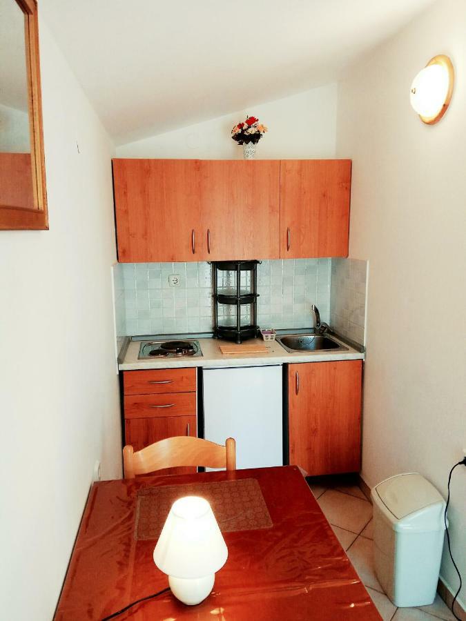 Barbat na Rabu Apartment Apoksiomen מראה חיצוני תמונה